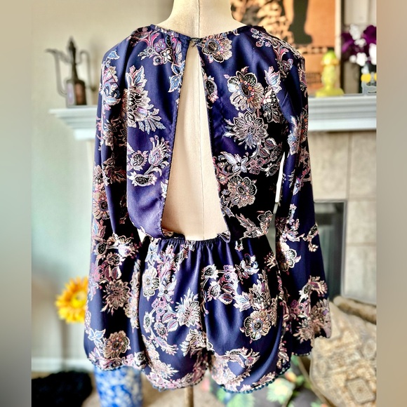 Lord & Taylor Floral Bell Sleeve Romper - Picture 3 of 5